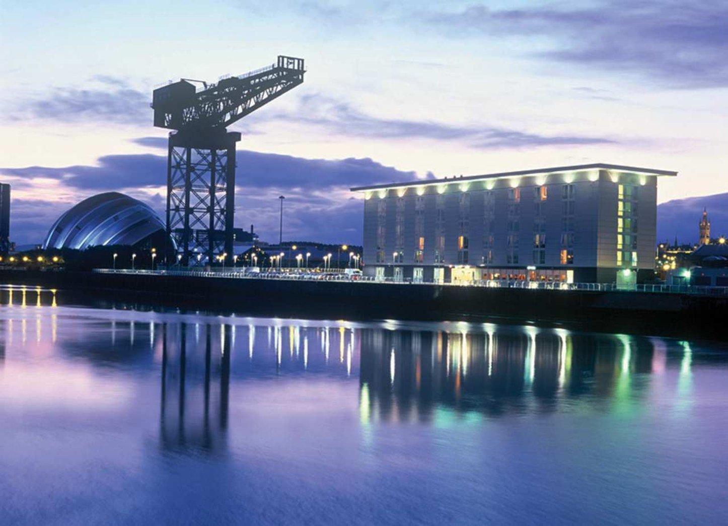 Hilton Garden Inn Glasgow City Centre Экстерьер фото