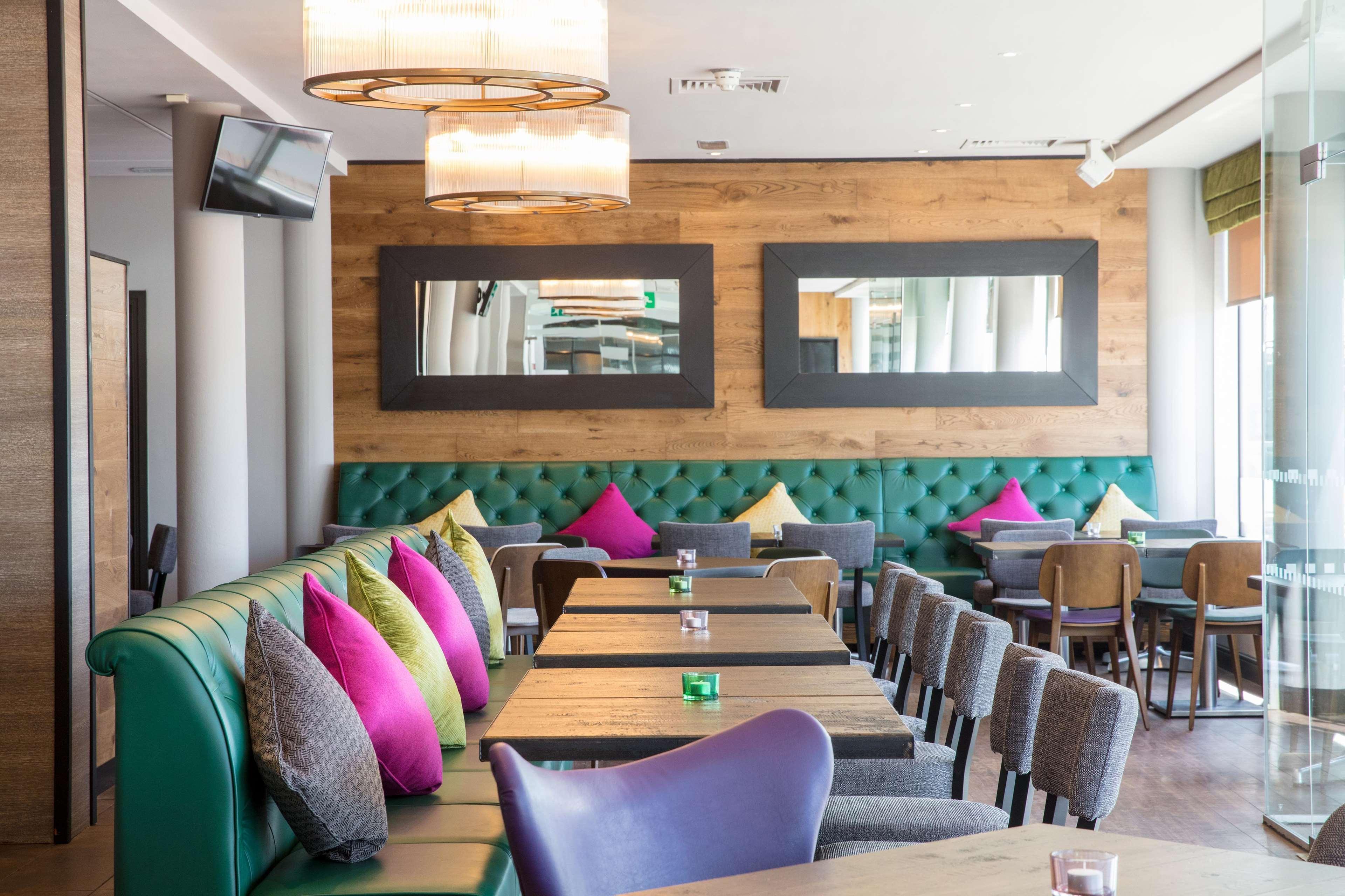 Hilton Garden Inn Glasgow City Centre Экстерьер фото
