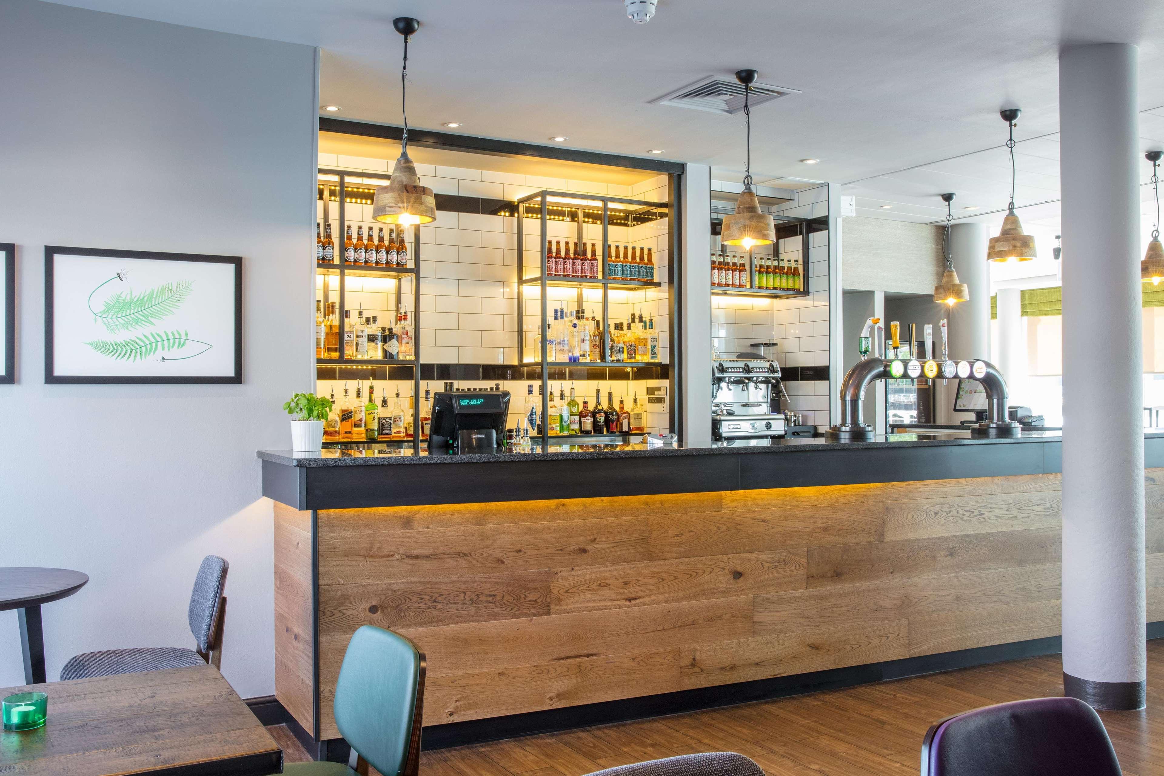 Hilton Garden Inn Glasgow City Centre Экстерьер фото