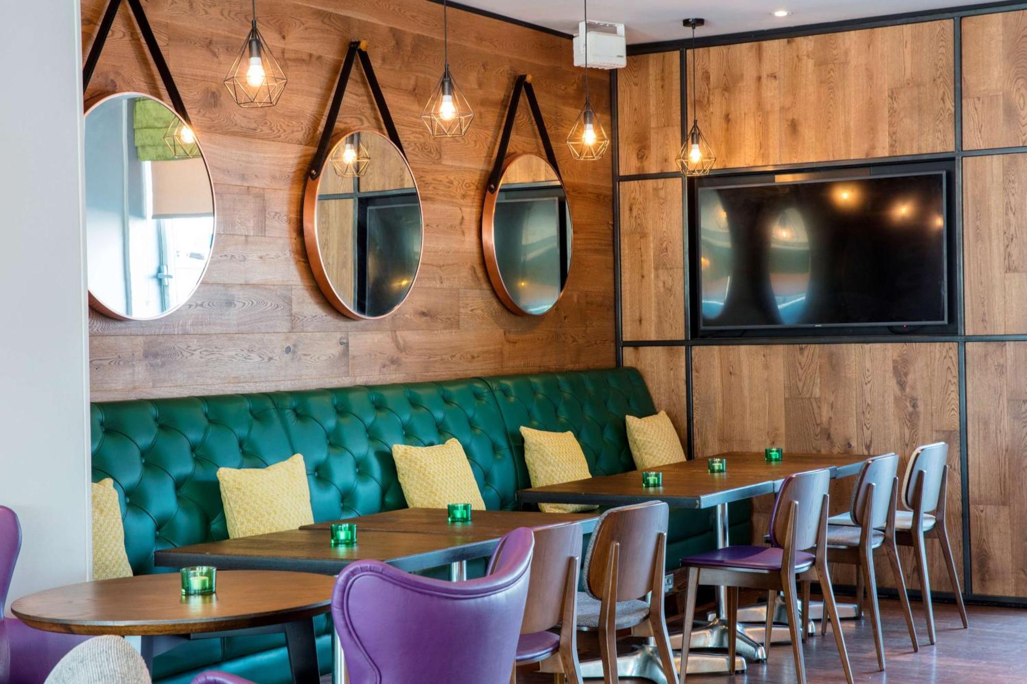 Hilton Garden Inn Glasgow City Centre Экстерьер фото