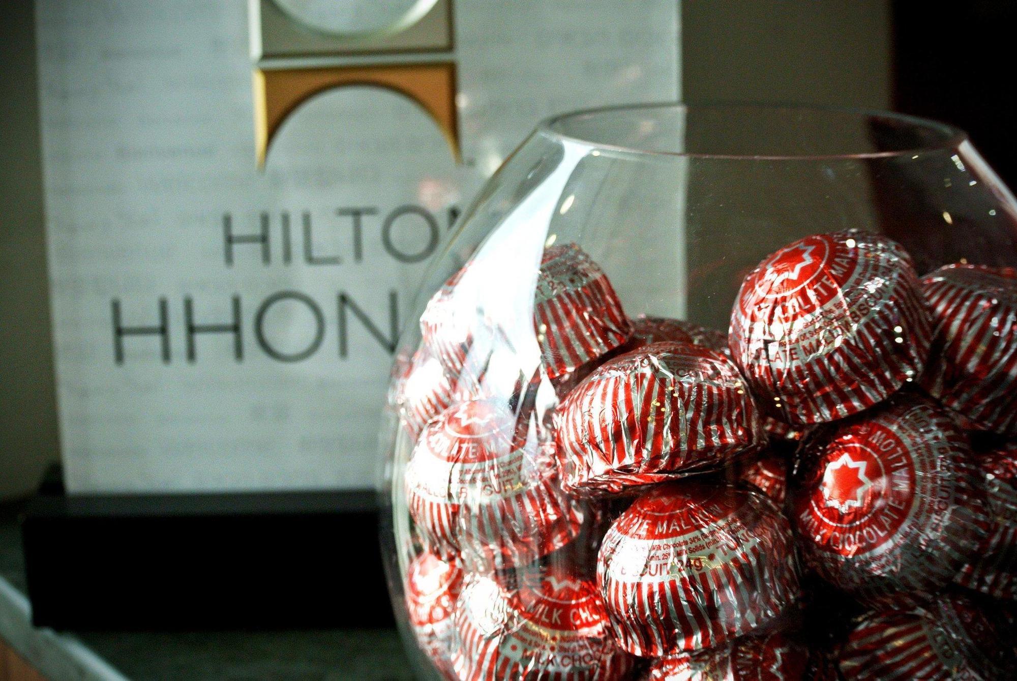 Hilton Garden Inn Glasgow City Centre Экстерьер фото
